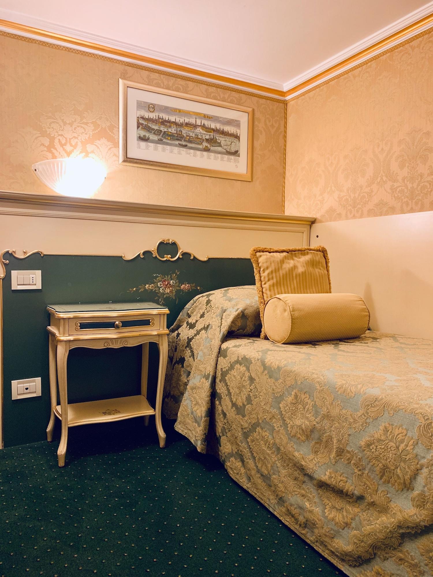 Hotel Becher Wenecja Zewnętrze zdjęcie
