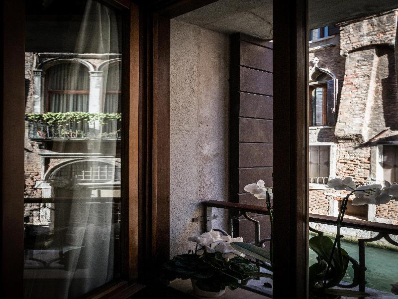 Hotel Becher Wenecja Zewnętrze zdjęcie