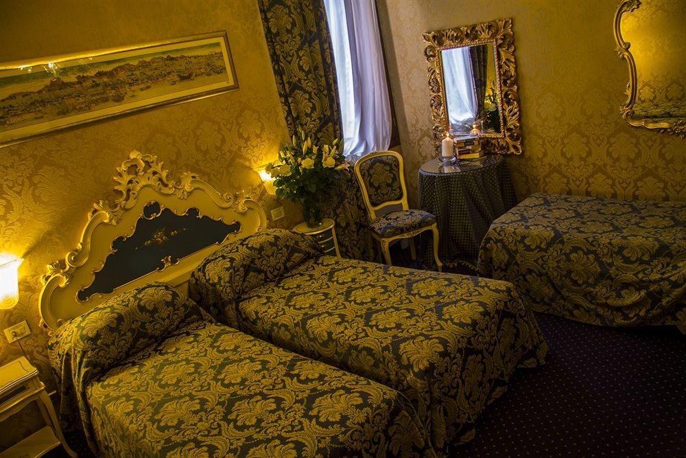 Hotel Becher Wenecja Zewnętrze zdjęcie
