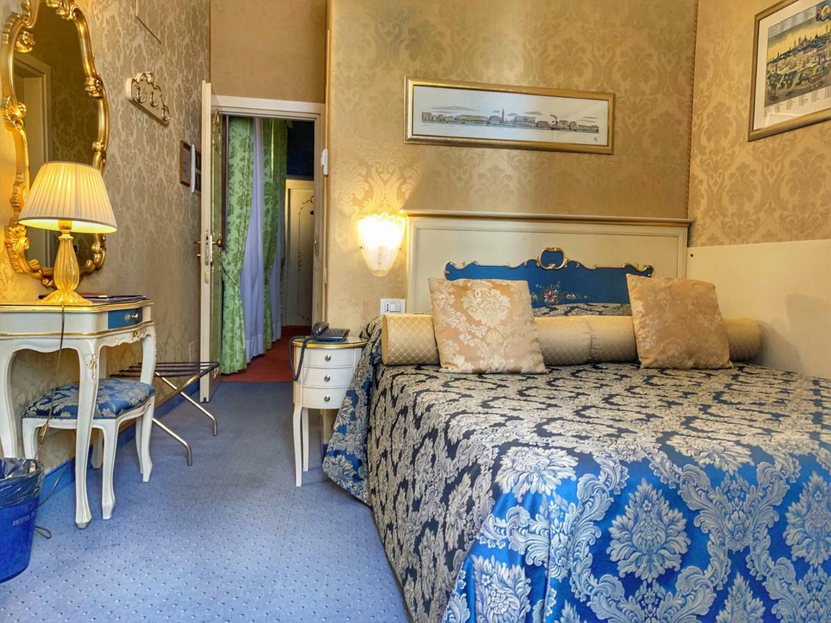 Hotel Becher Wenecja Zewnętrze zdjęcie